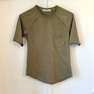 We The Free Army Green Short Sleeve Tee Casual Style Size